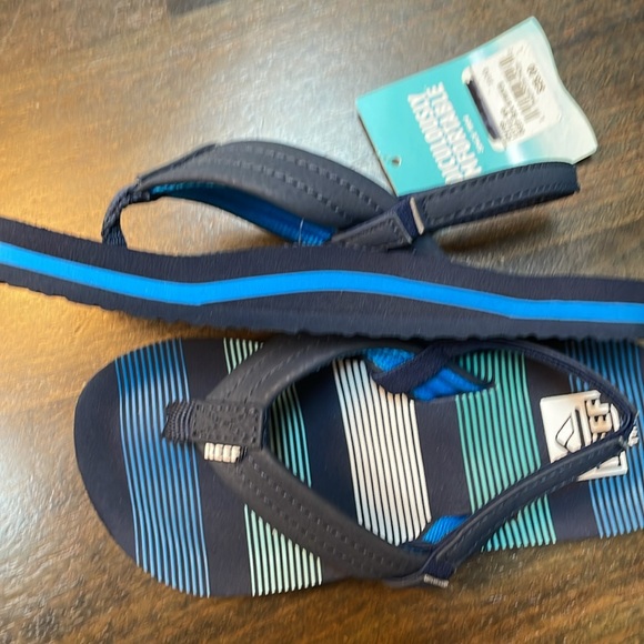 Reef kids Ahi flip flops - Picture 3 of 8